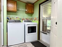 121 Harold Dr, Ashland, OH 44805