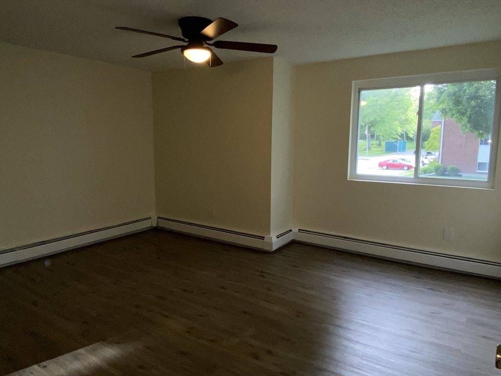 21 Clarks Rd, Amesbury, MA 01913