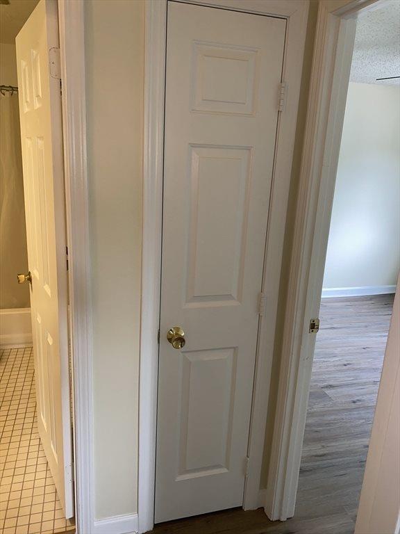 21 Clarks Rd, Amesbury, MA 01913