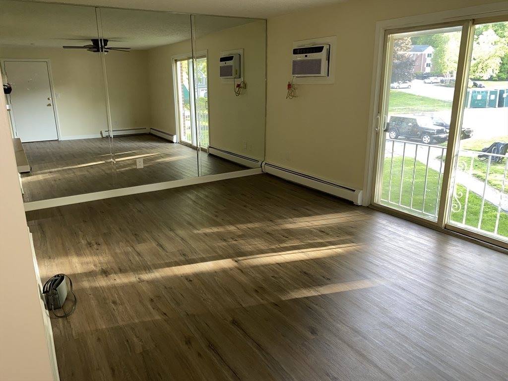 21 Clarks Rd, Amesbury, MA 01913