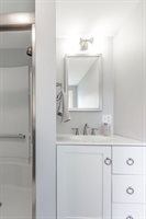 10 Elm Ct, Andover, MA 01810