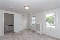 10 Elm Ct, Andover, MA 01810