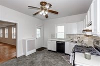 10 Elm Ct, Andover, MA 01810