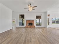3651 Willow Creek Drive, Midlothian, TX 76065