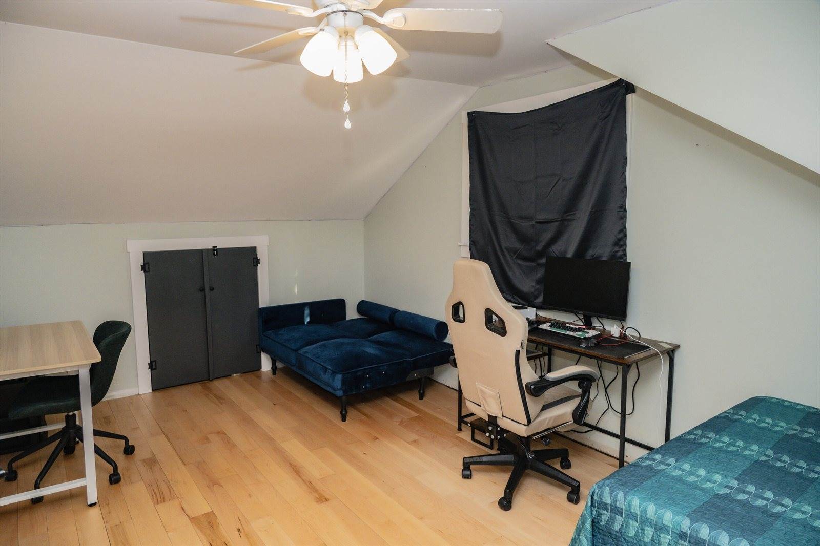 17 Green Street, Dover-Foxcroft, ME 04426