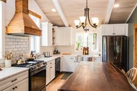 17 Green Street, Dover-Foxcroft, ME 04426