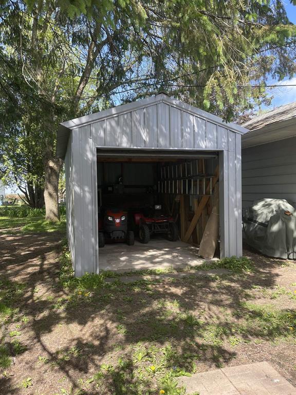 209 E 5th Street, Granton, WI 54436