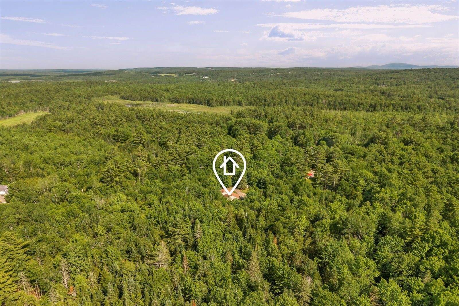 48 Palmer Road, Newport, ME 04953