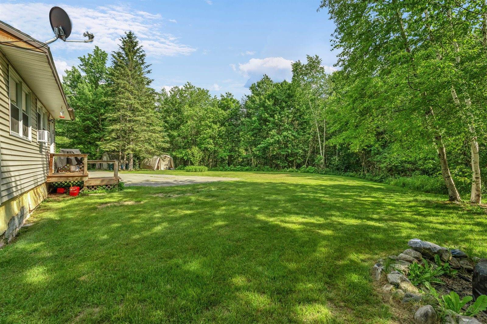 48 Palmer Road, Newport, ME 04953