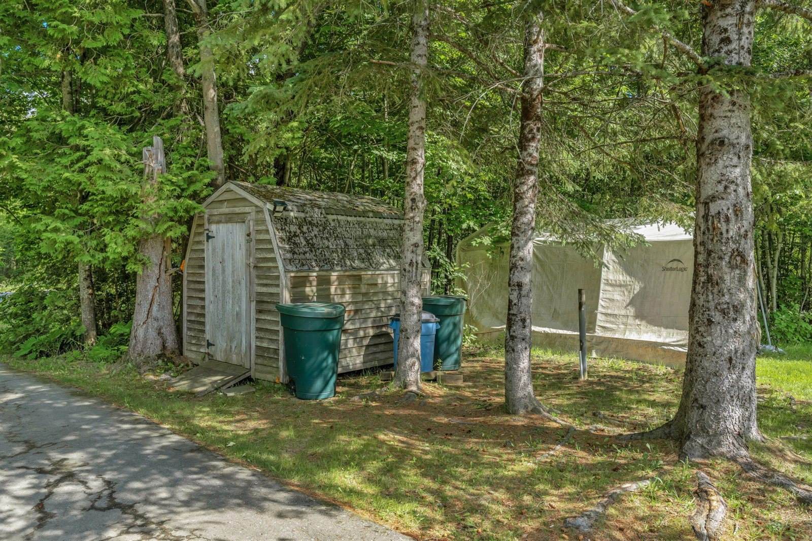48 Palmer Road, Newport, ME 04953