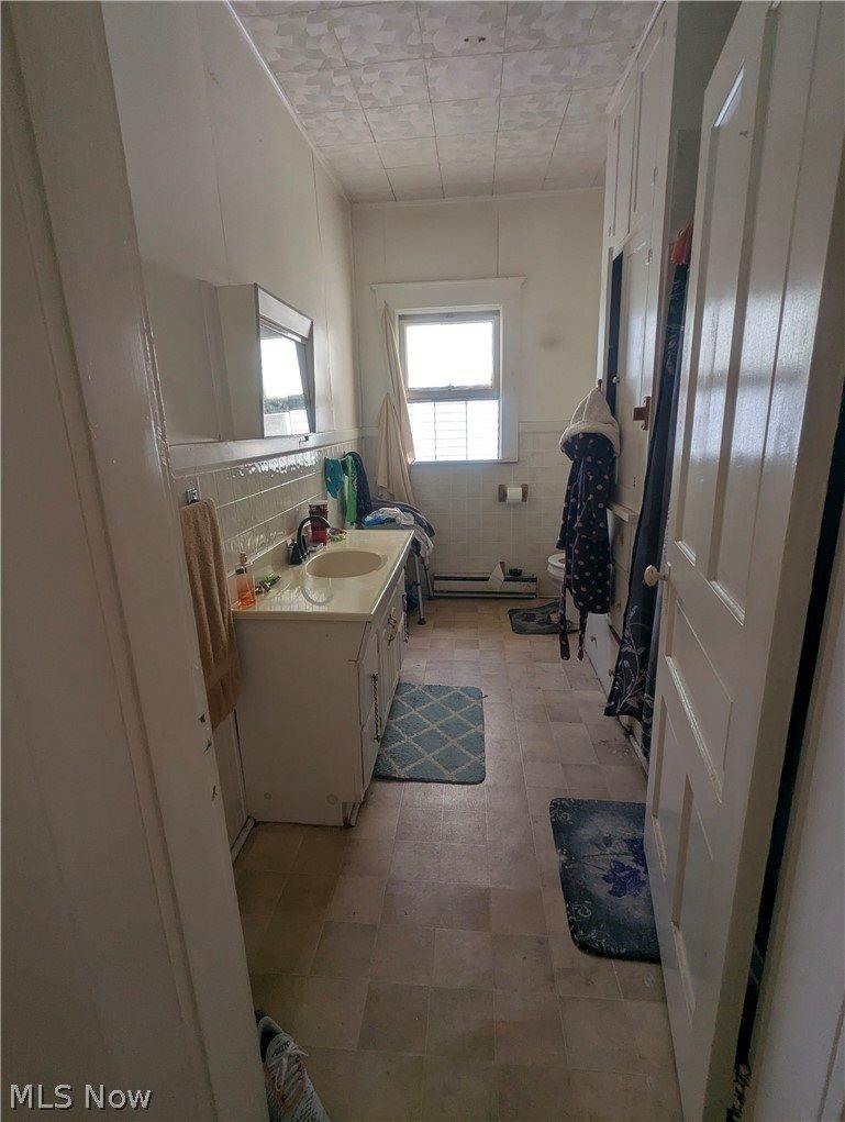 1326 Maple Avenue, Zanesville, OH 43701