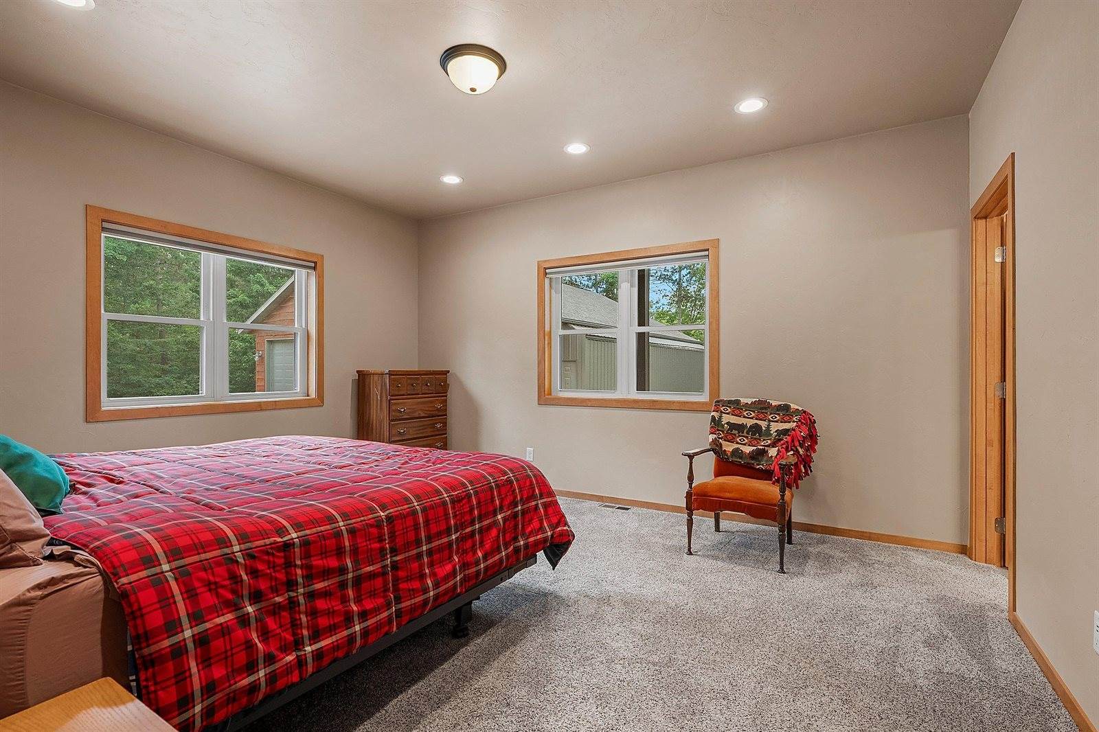 W13337 Ranch Road, Crivitz, WI 54114