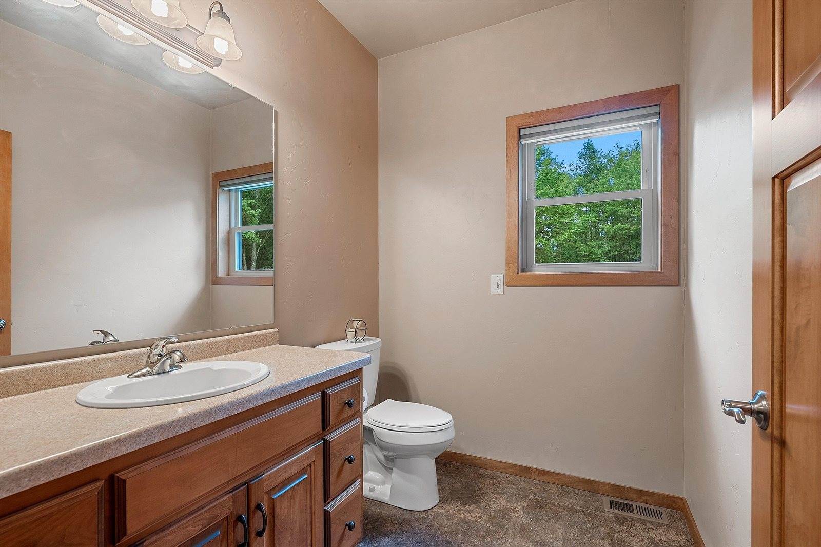 W13337 Ranch Road, Crivitz, WI 54114