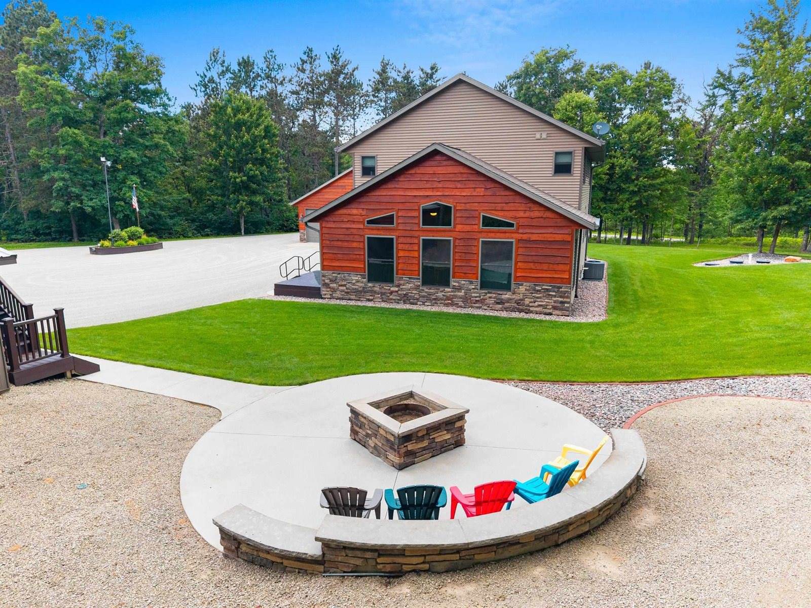 W13337 Ranch Road, Crivitz, WI 54114