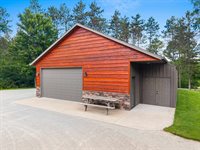 W13337 Ranch Road, Crivitz, WI 54114