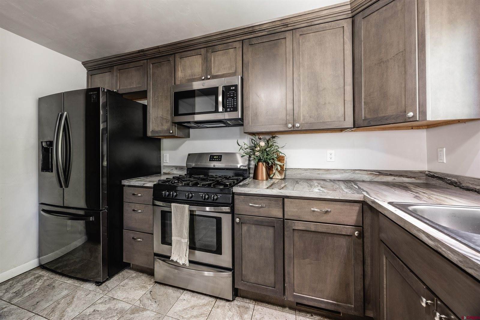 530 N Park Avenue, Montrose, CO 81401