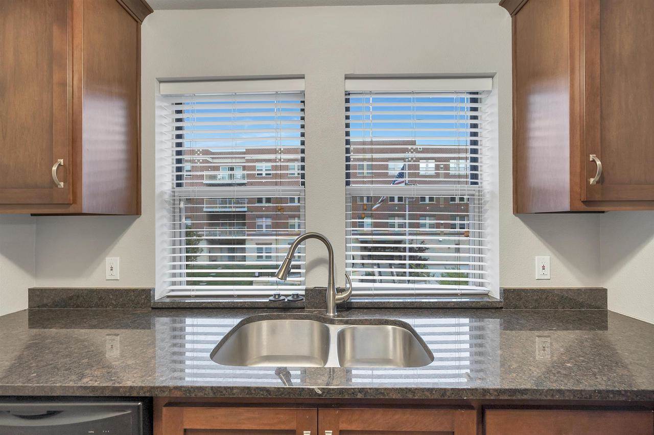 118 S Washington Street #231a, Green Bay, WI 54301