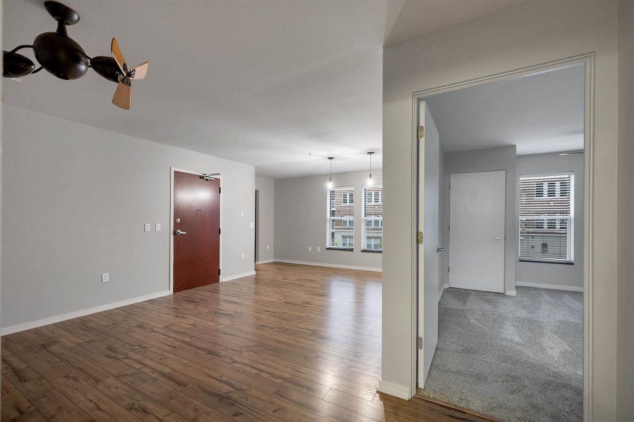 118 S Washington Street #231a, Green Bay, WI 54301