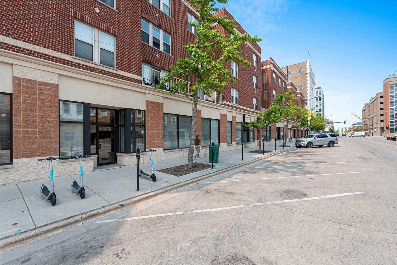 118 S Washington Street #231a, Green Bay, WI 54301