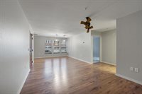 118 S Washington Street #231a, Green Bay, WI 54301