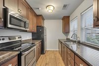 118 S Washington Street #231a, Green Bay, WI 54301
