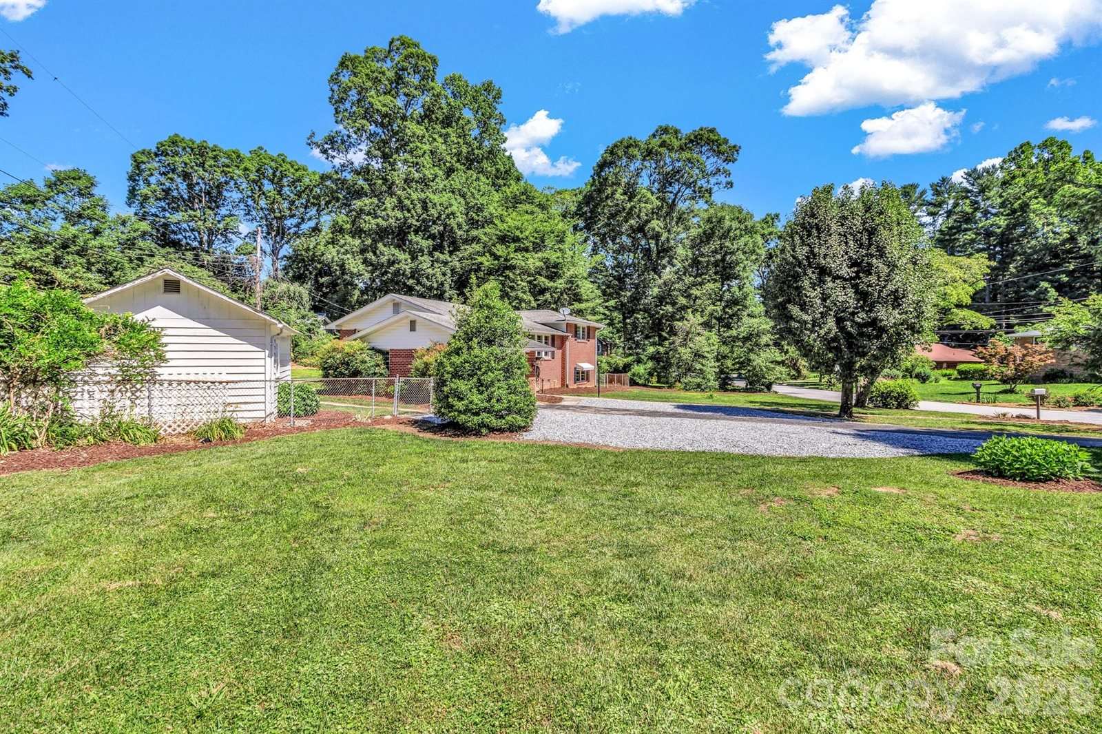 907 West Blue Ridge Road, East Flat Rock, NC 28726