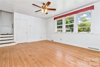 907 West Blue Ridge Road, East Flat Rock, NC 28726