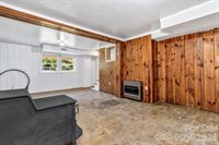 907 West Blue Ridge Road, East Flat Rock, NC 28726