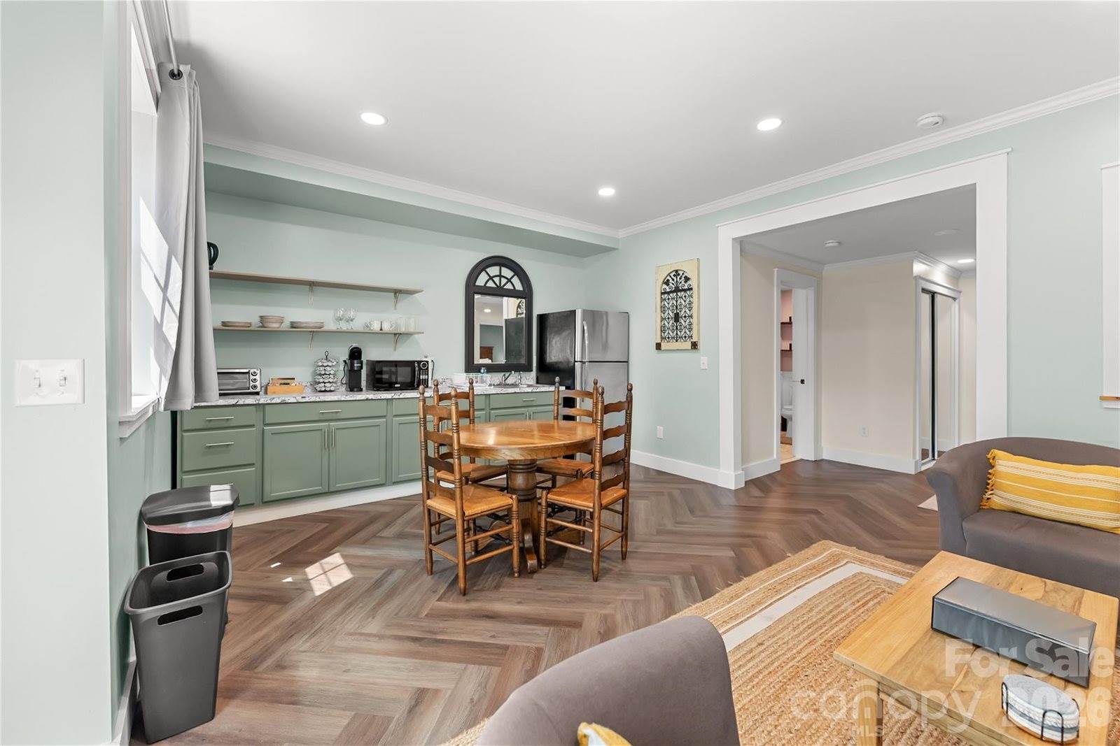 341 Pearson Drive, Asheville, NC 28801