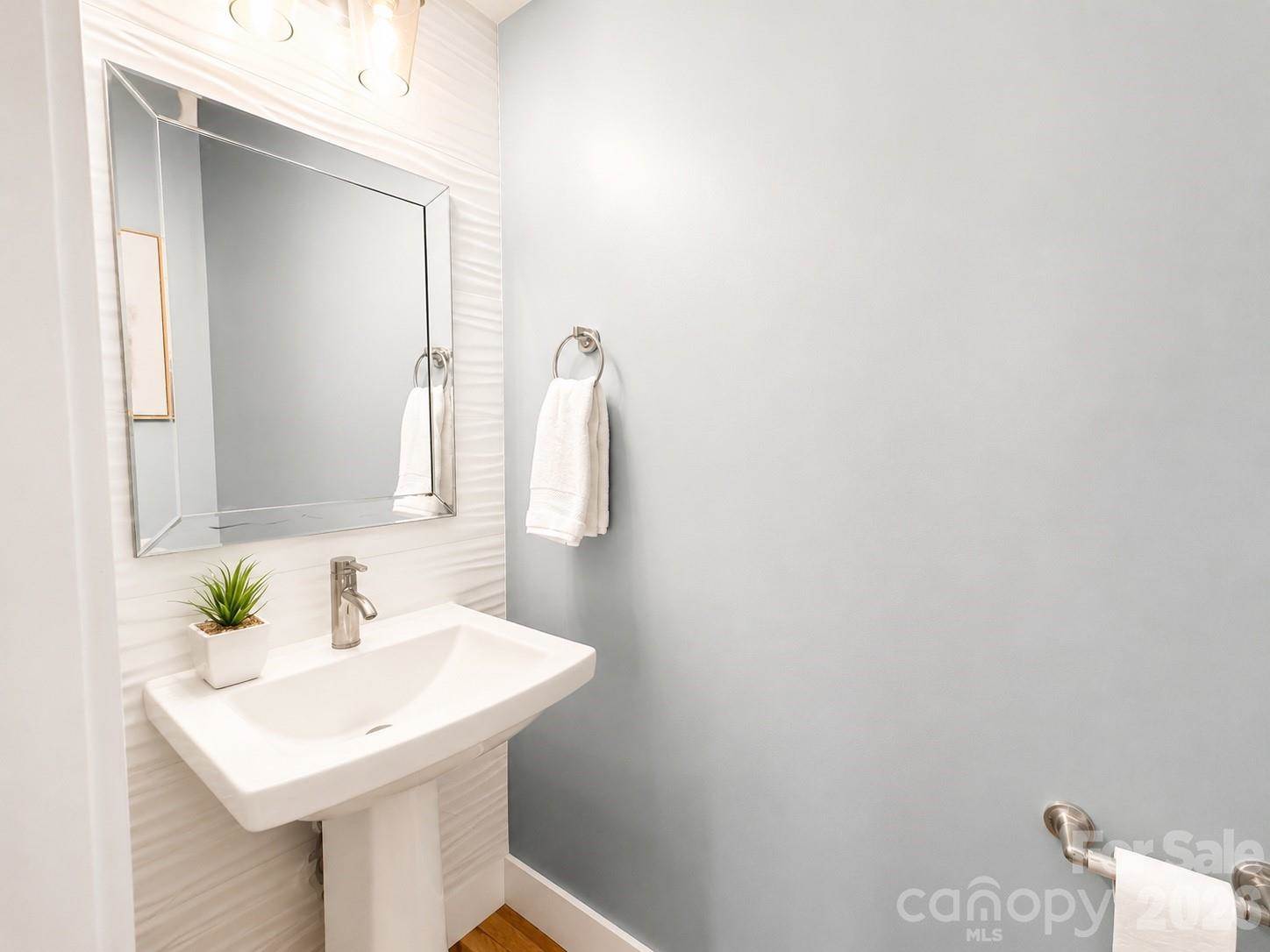 195 Wellington Street, Asheville, NC 28806