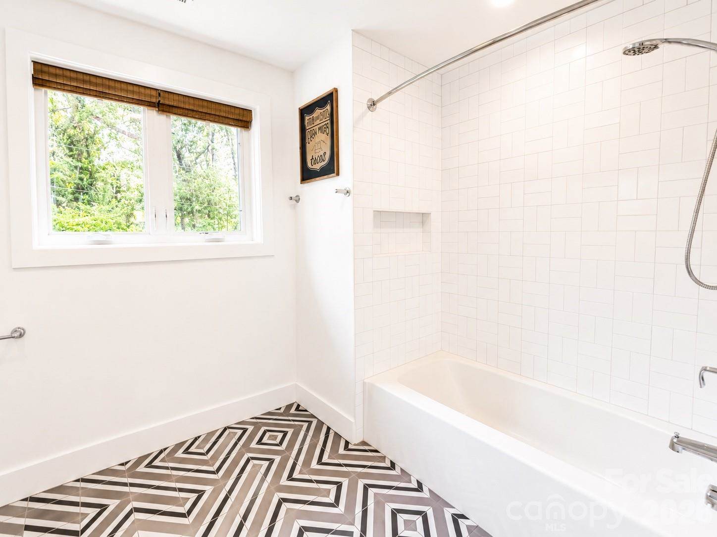 195 Wellington Street, Asheville, NC 28806