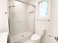 195 Wellington Street, Asheville, NC 28806