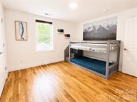 195 Wellington Street, Asheville, NC 28806