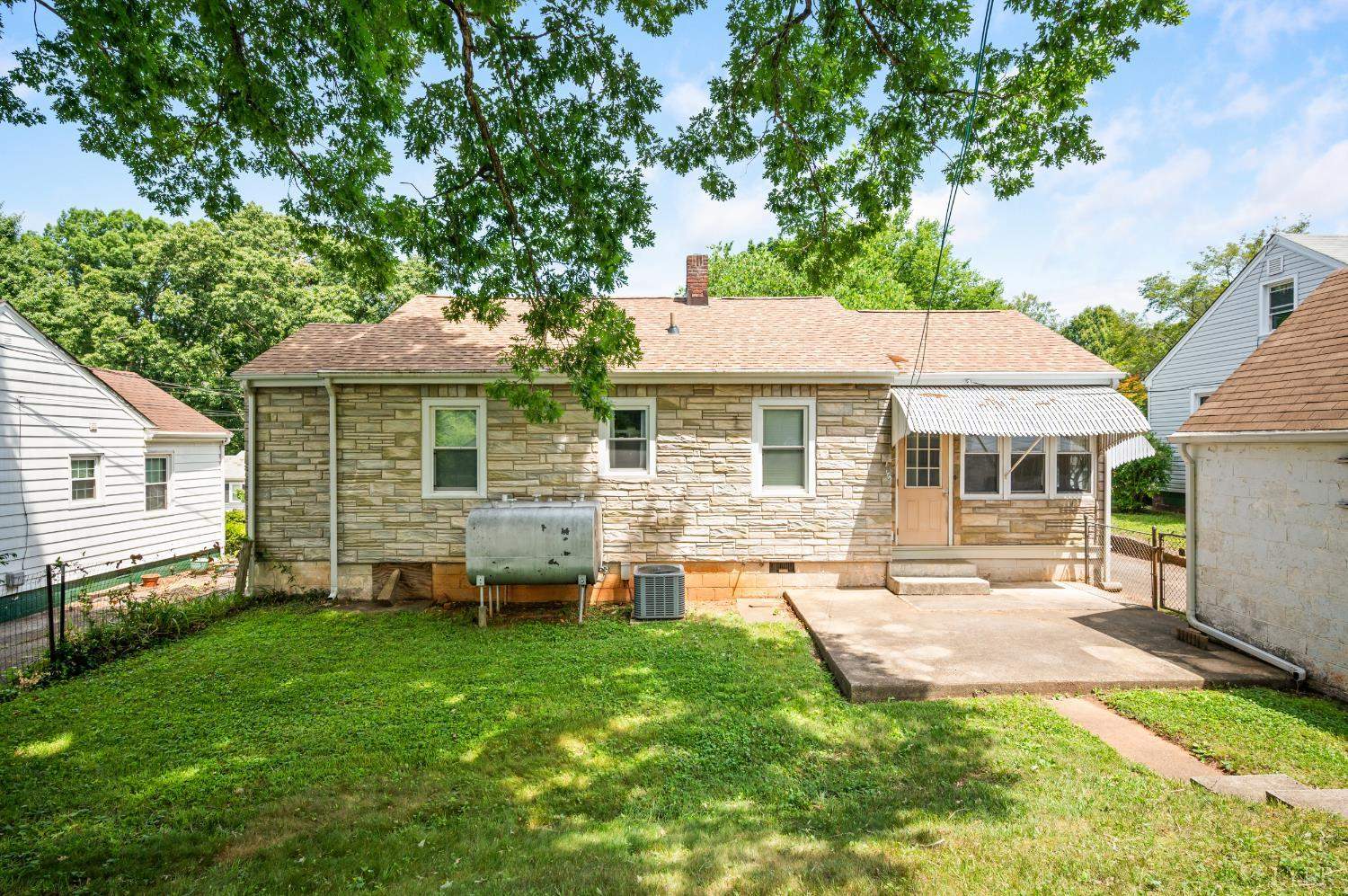 4914 Sycamore Place, Lynchburg, VA 24502