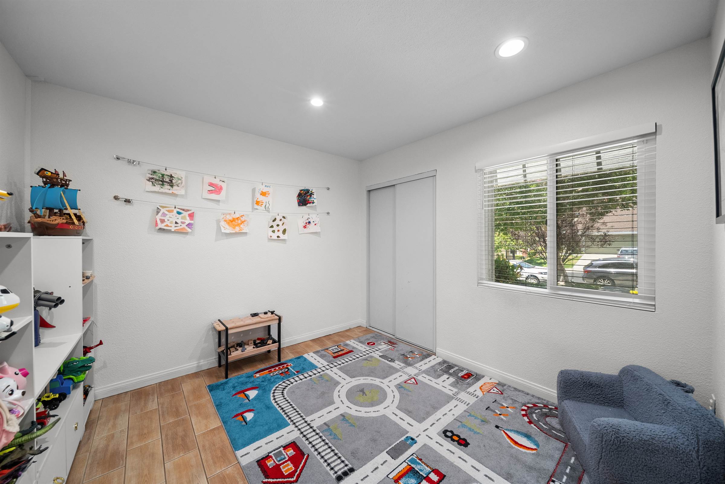 16710 Highfalls Street, Canyon Country, CA 91387