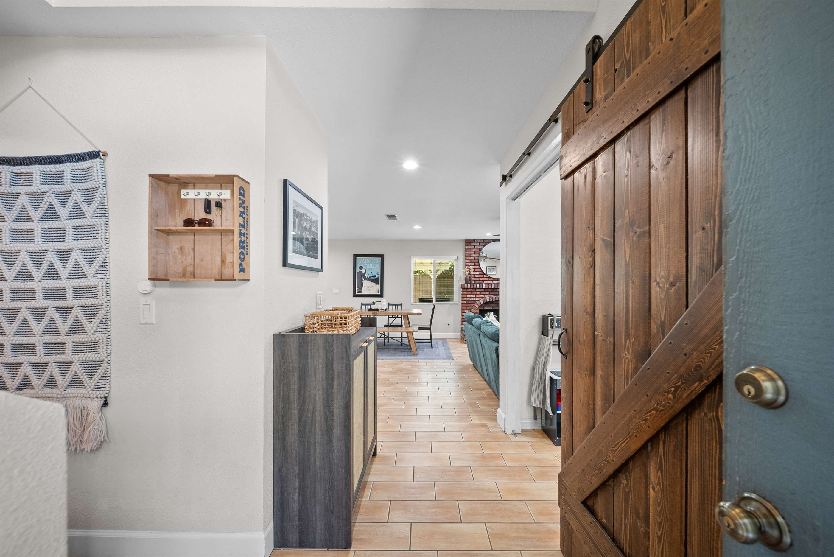 16710 Highfalls Street, Canyon Country, CA 91387