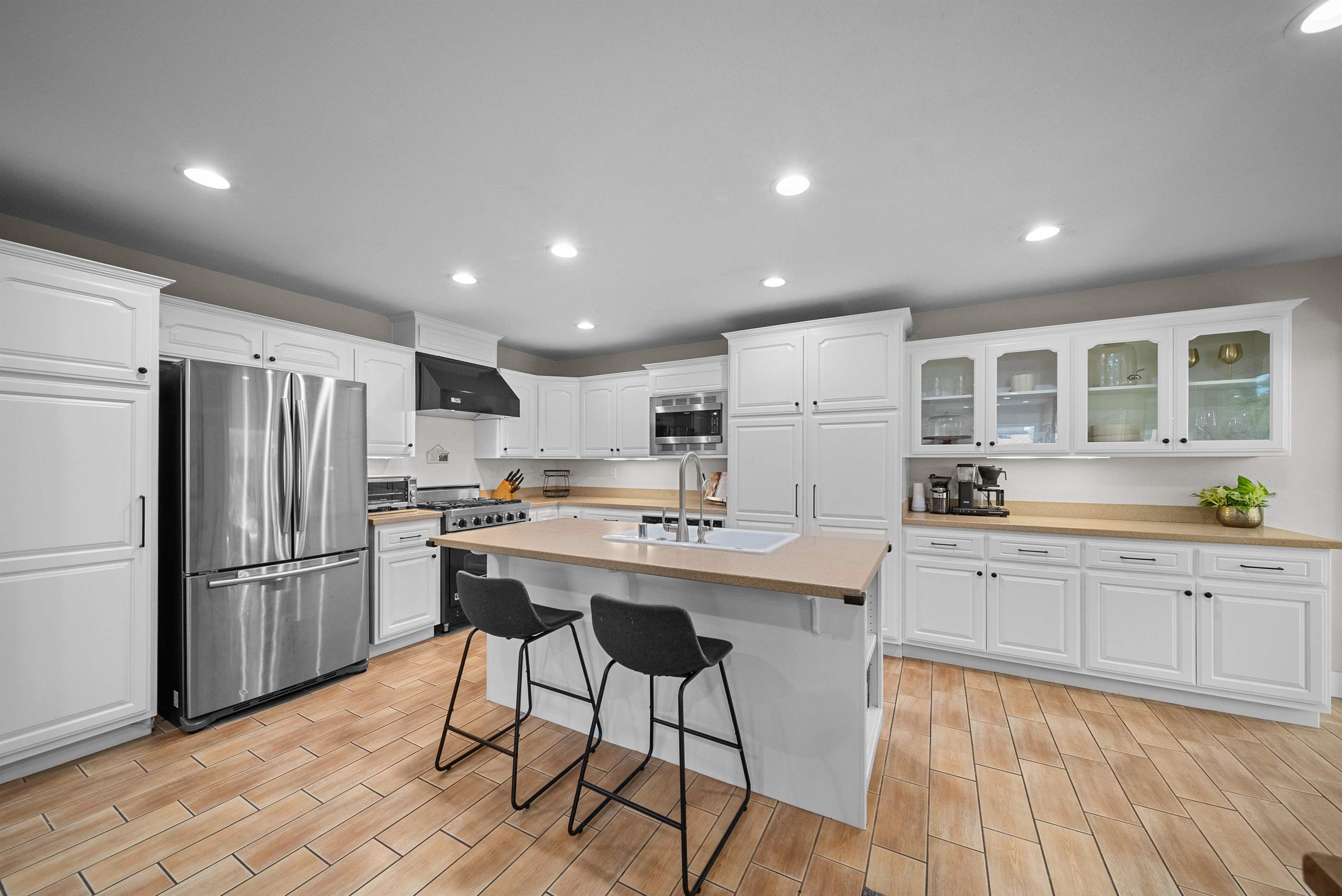 16710 Highfalls Street, Canyon Country, CA 91387