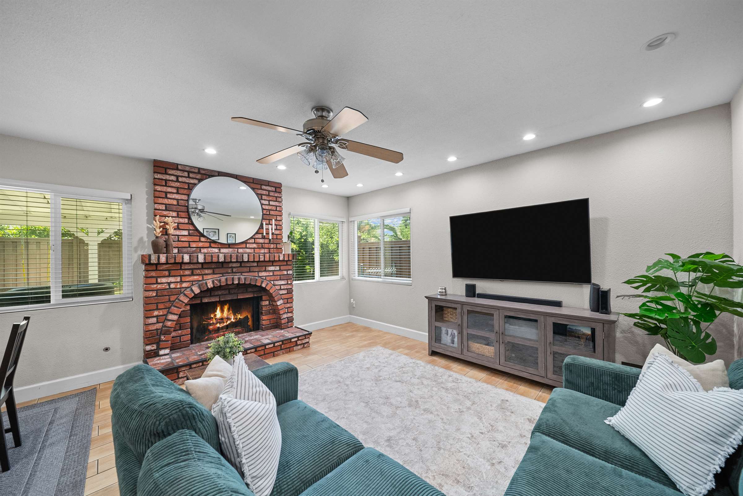 16710 Highfalls Street, Canyon Country, CA 91387