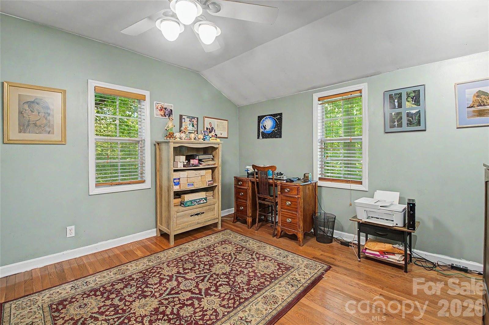 76 Winsome Trail, Hendersonville, NC 28739