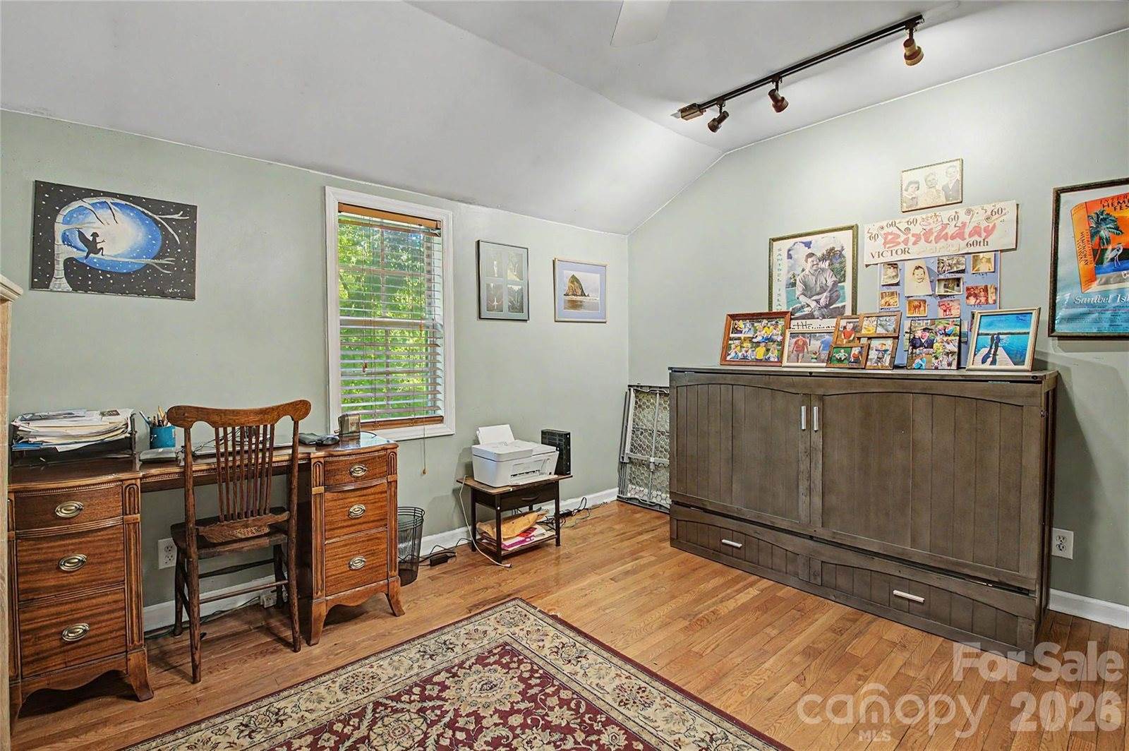 76 Winsome Trail, Hendersonville, NC 28739