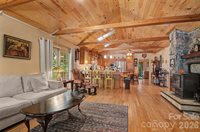 76 Winsome Trail, Hendersonville, NC 28739