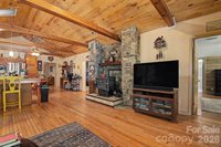 76 Winsome Trail, Hendersonville, NC 28739