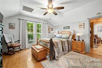 76 Winsome Trail, Hendersonville, NC 28739