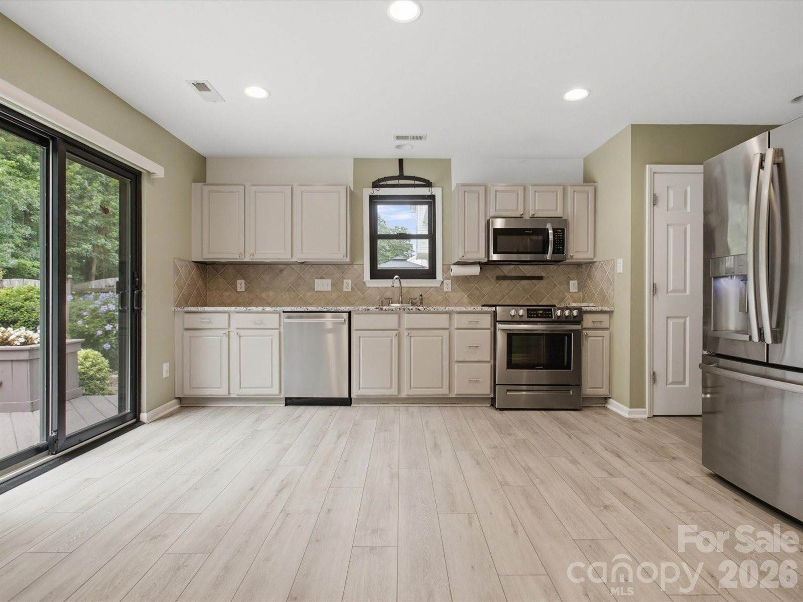 1102 Slate Ridge Road, Matthews, NC 28104