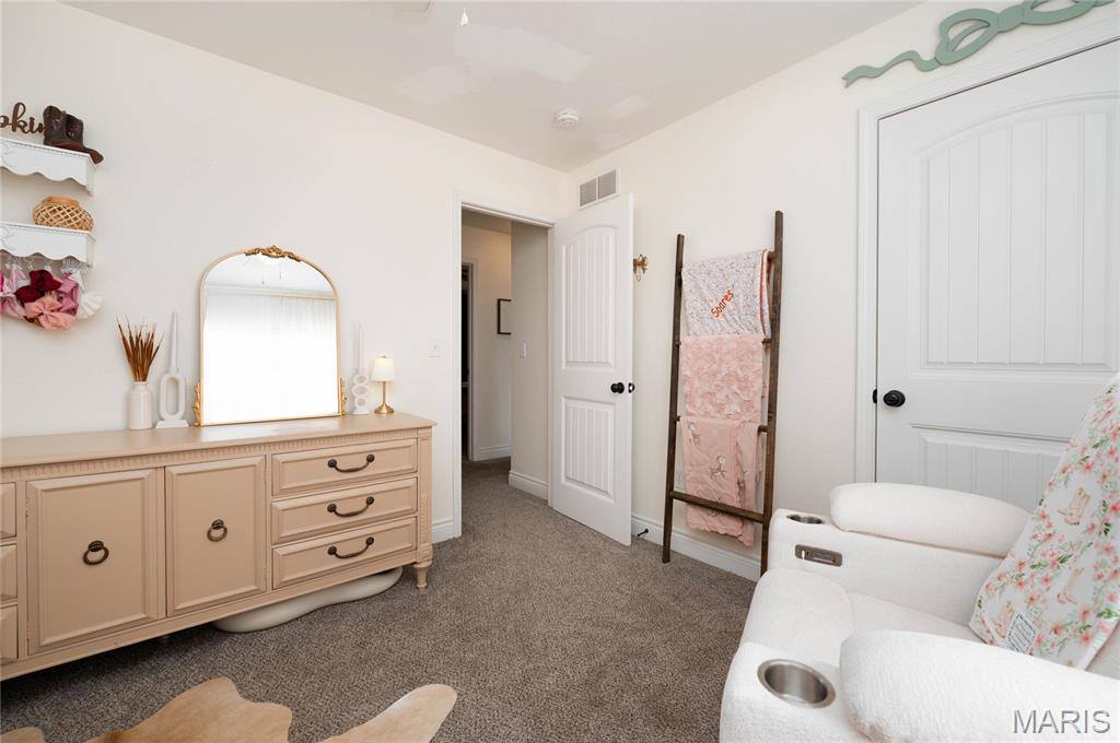 19388 Ladera Road, Waynesville, MO 65583