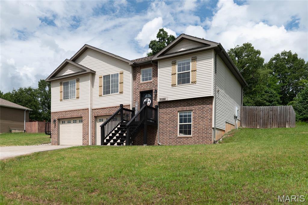 19388 Ladera Road, Waynesville, MO 65583