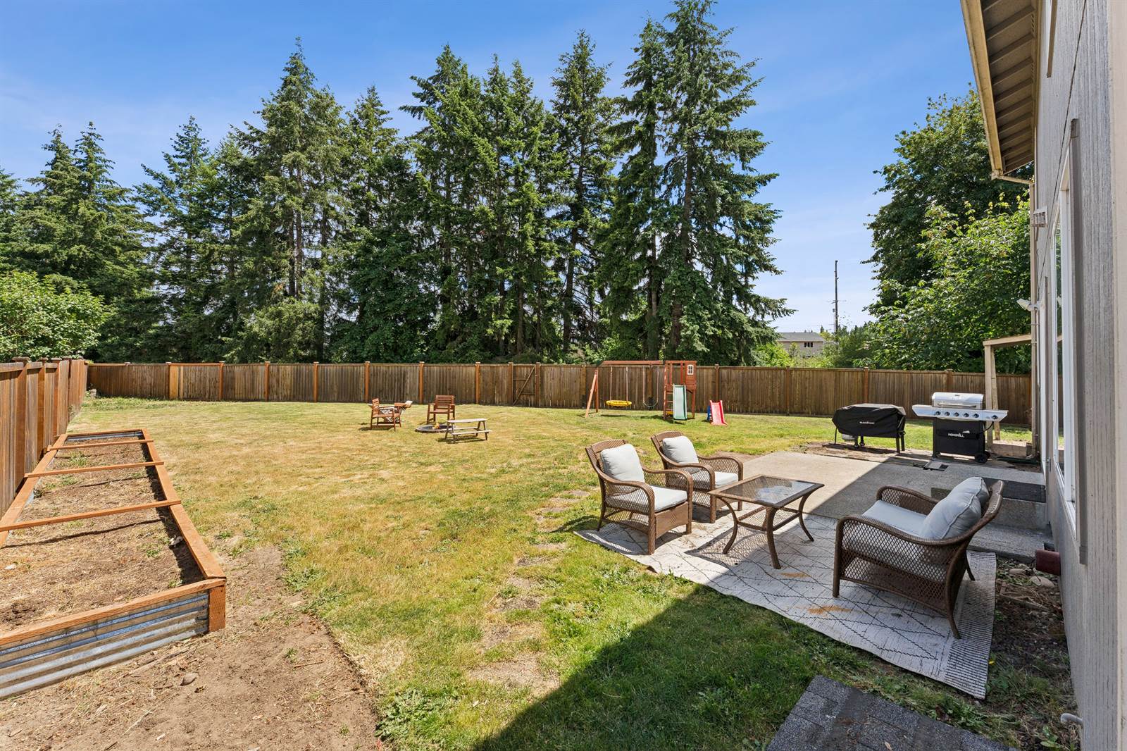 10549 Farwest Ct SE, Yelm, WA 98597