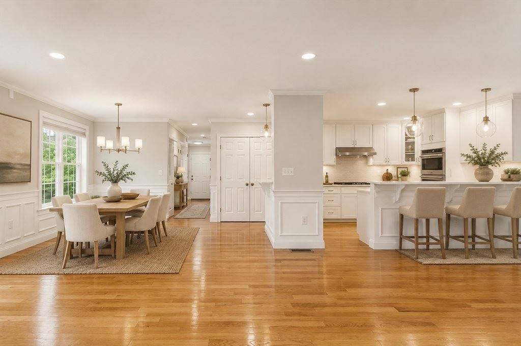 37 Jefferson Dr, Lexington, MA 02420