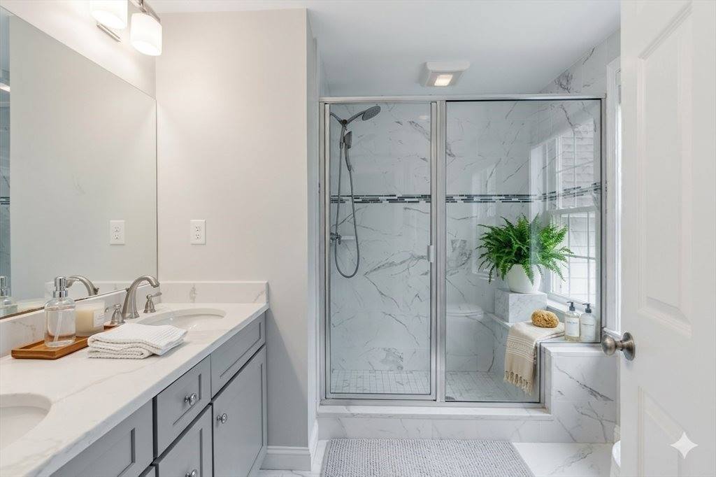 37 Jefferson Dr, Lexington, MA 02420