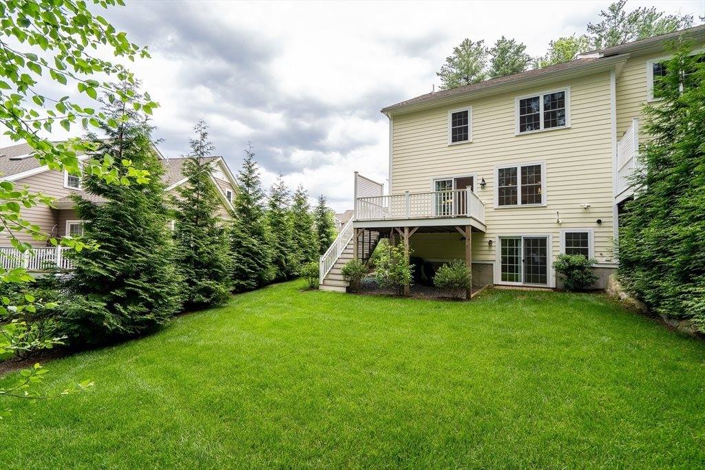 37 Jefferson Dr, Lexington, MA 02420